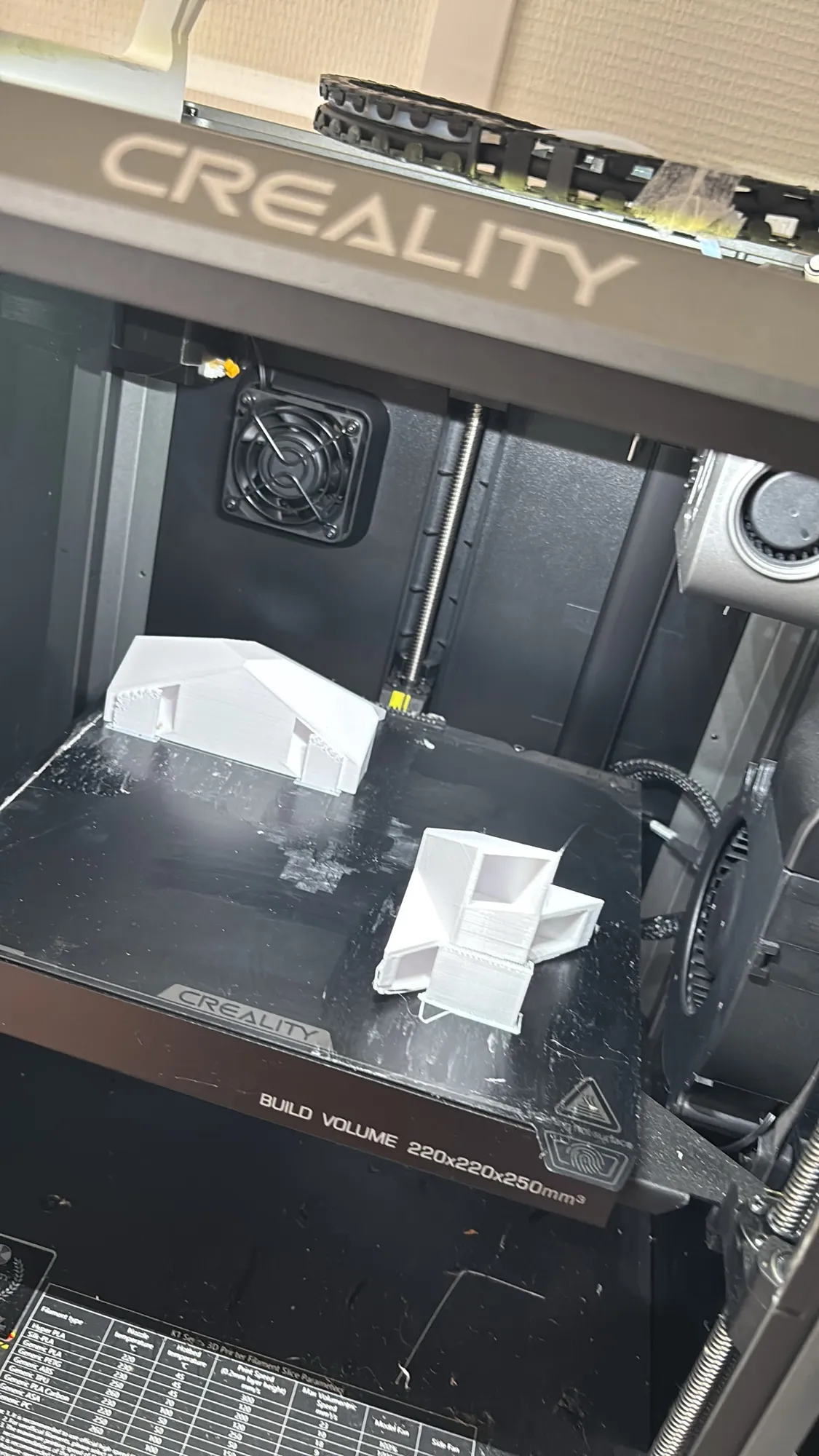 The 3D-printed joints for the pyramid frame.